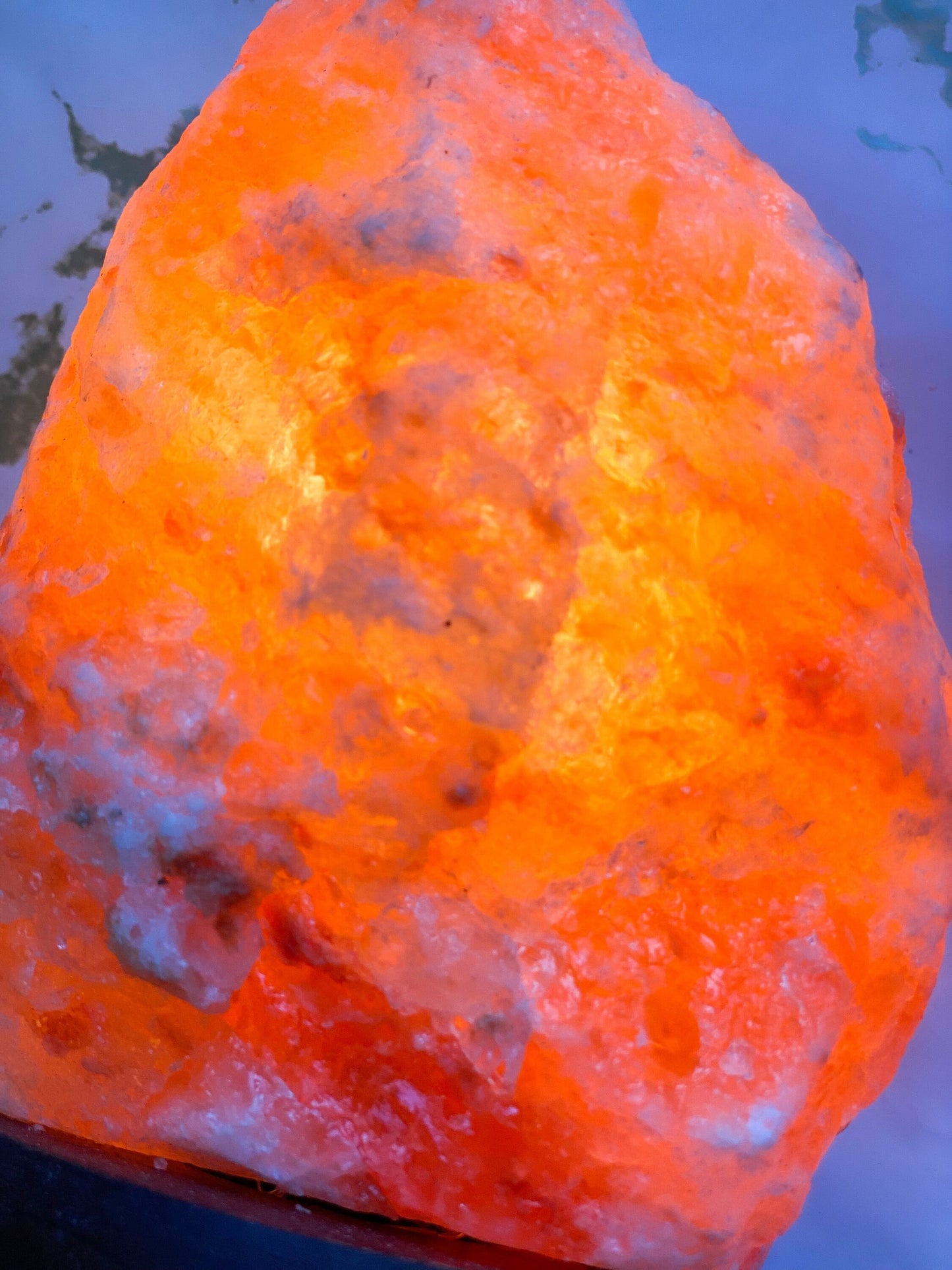 Pink Himalayan Crystal Salt Lamp 1.5kg - 2kg