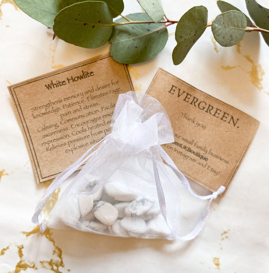 White Howlite Crystal Chips Gift Bag 20g - Patience, Calming & Communication