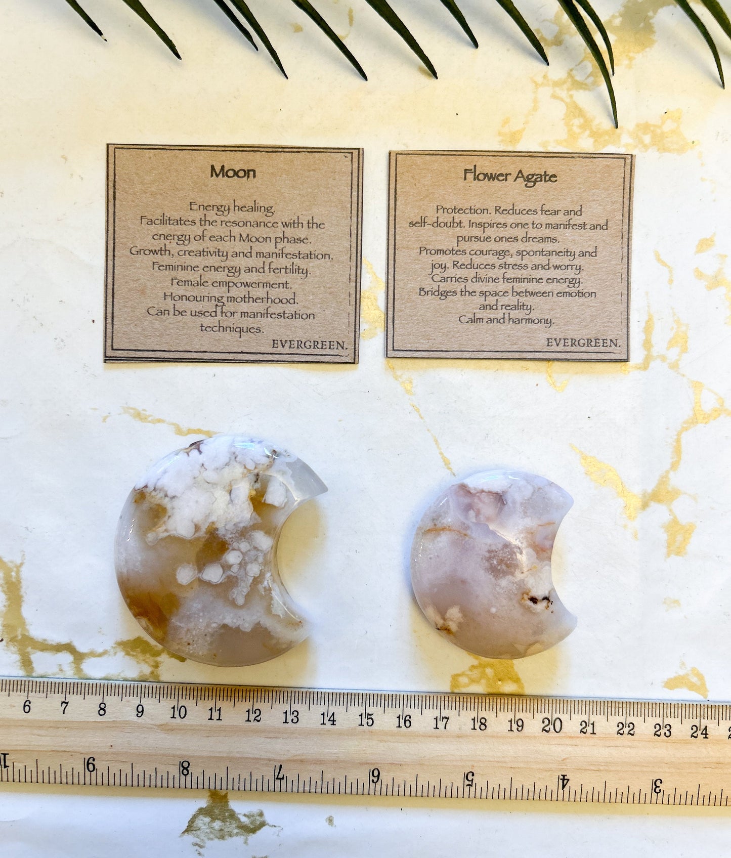 Flower Agate Crystal Moon - Calm, Harmony & Manifestation