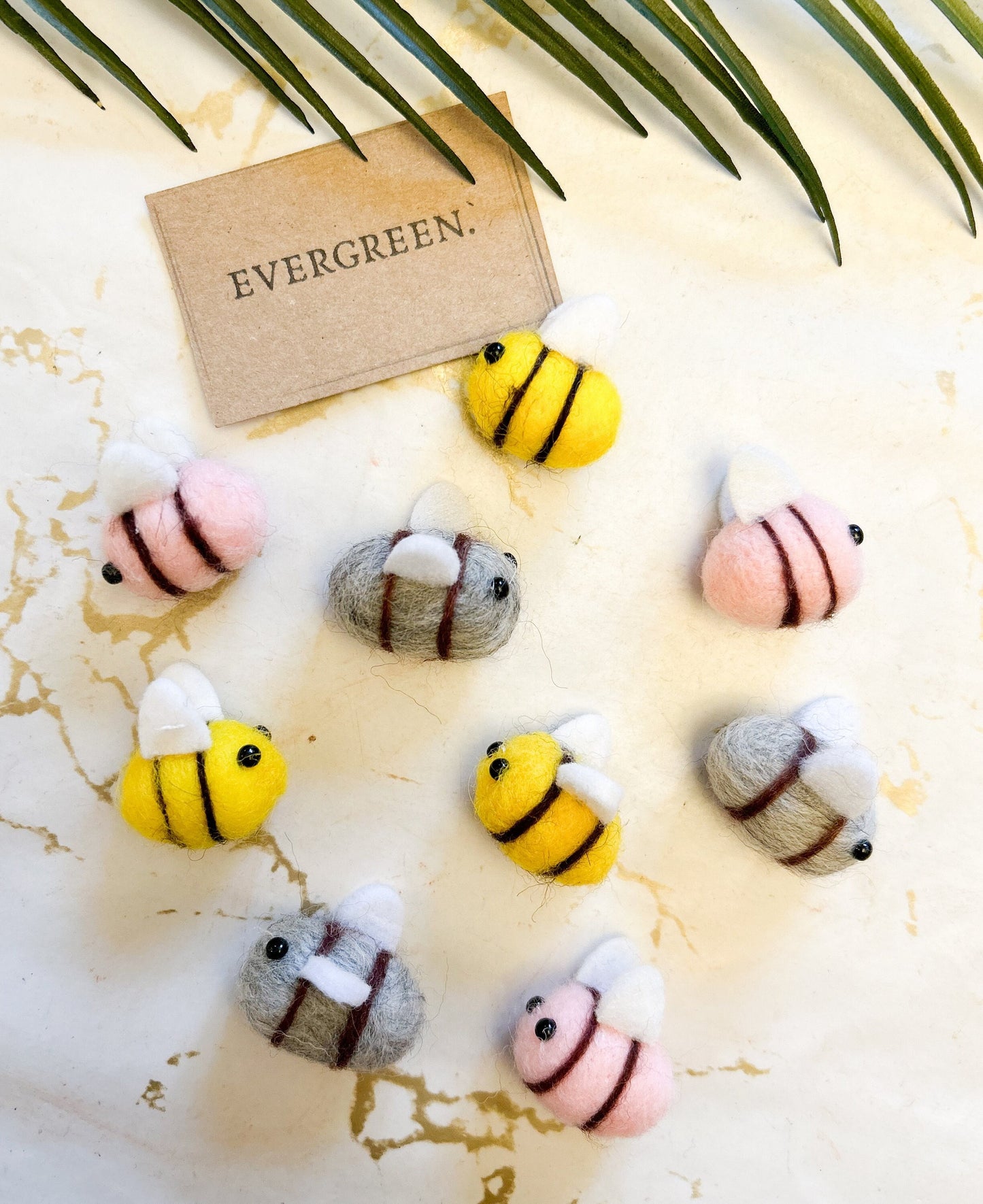 Felt Bumble Bee - Arts / Crafts / Decoration - Pink / Yellow / Grey