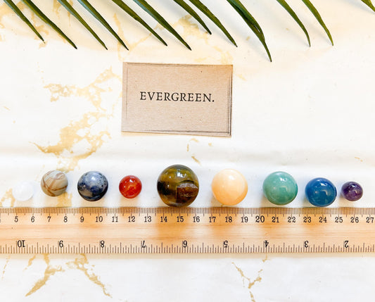 Crystal Planet Collection & Wooden Gift Box - Mercury, Venus, Earth, Mars, Jupiter, Saturn, Uranus, Neptune, Pluto