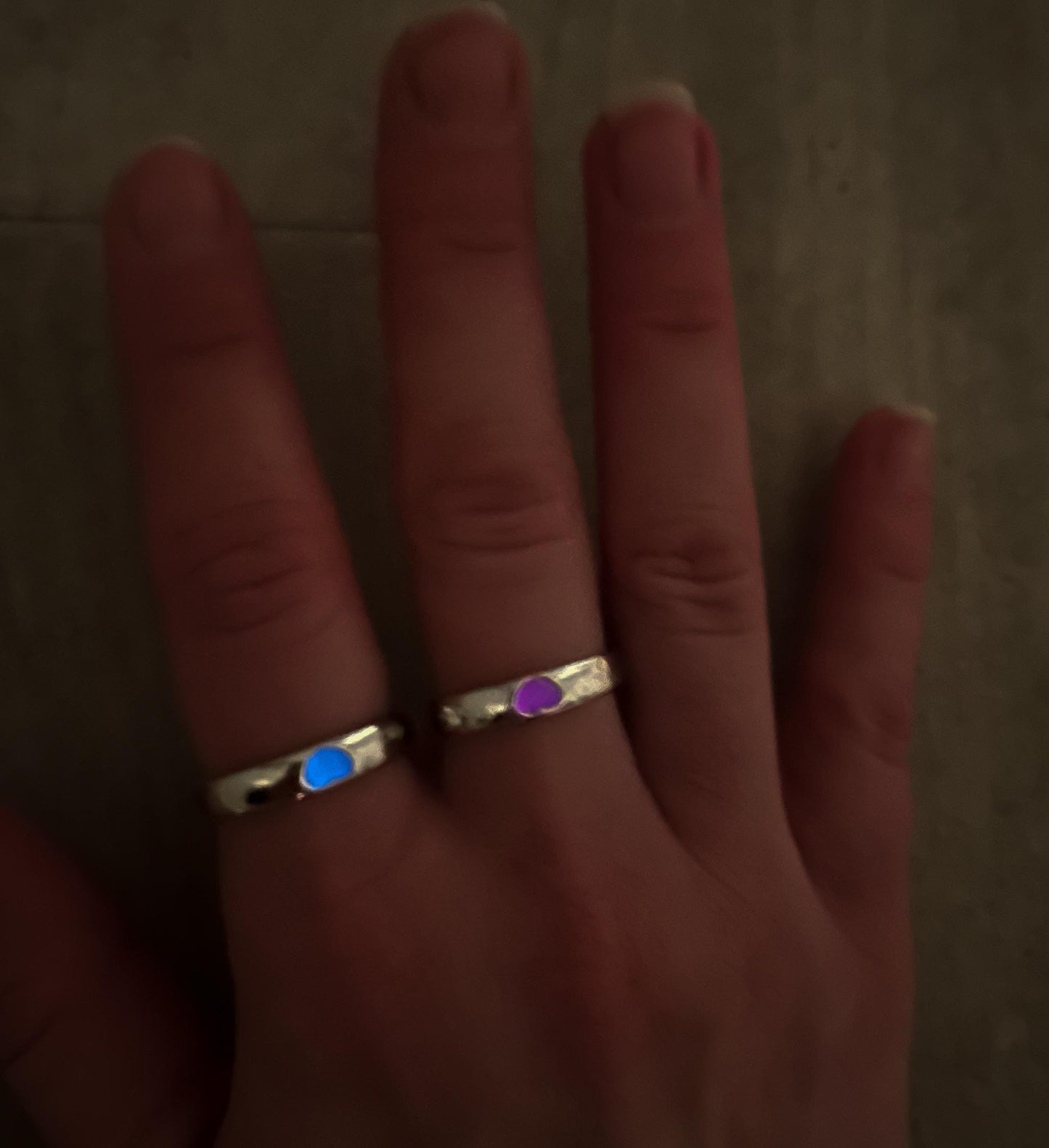 Glow In The Dark Adjustable Pink / Blue Heart Ring - Couple, Boyfriend, Girlfriend, Best Friends, Friend
