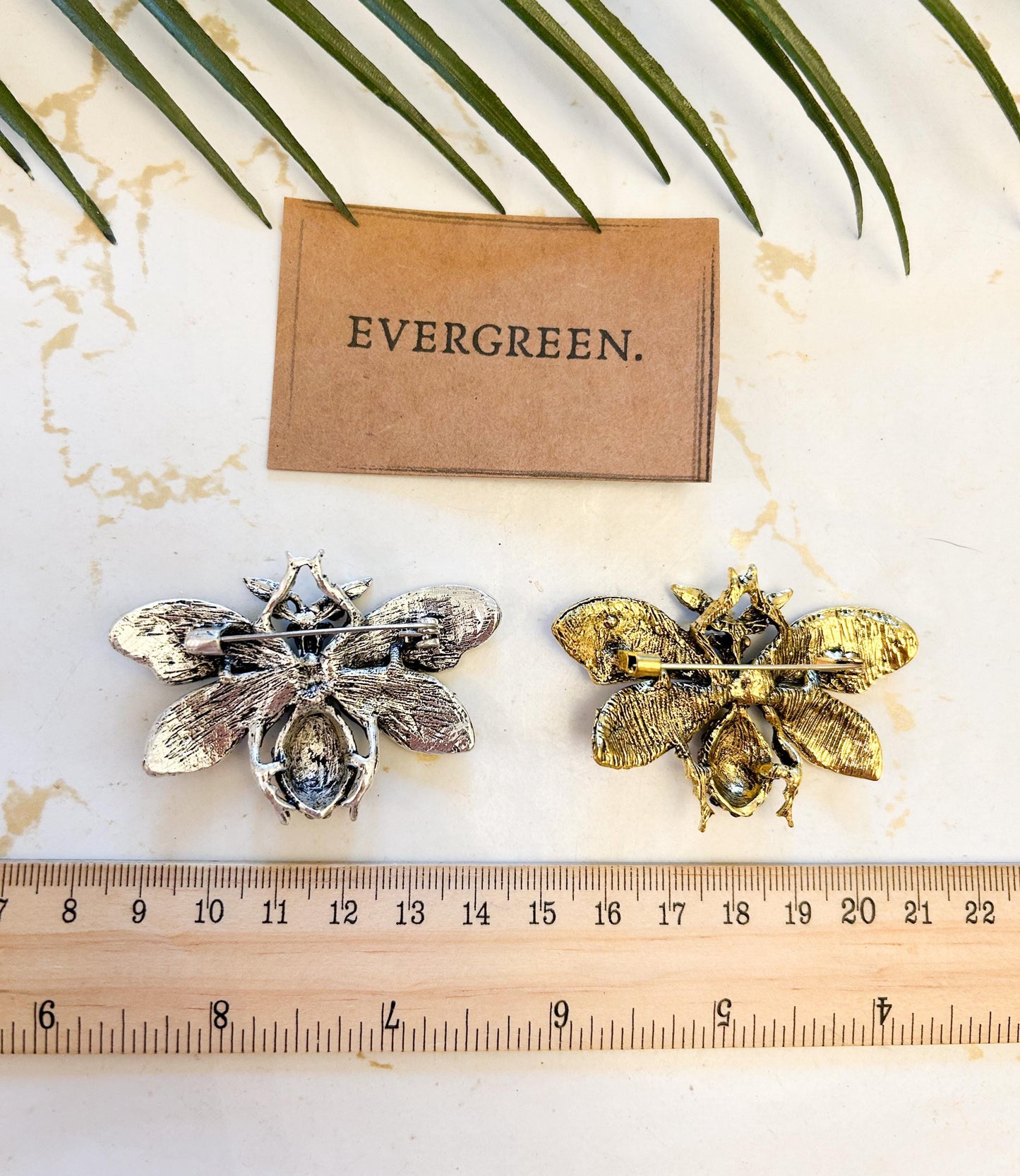 Silver / Gold Retro Bee Brooch