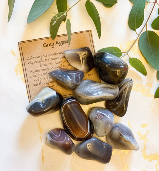Grey Agate Crystal Tumbled Stone - Comfort, Stability & Concentration