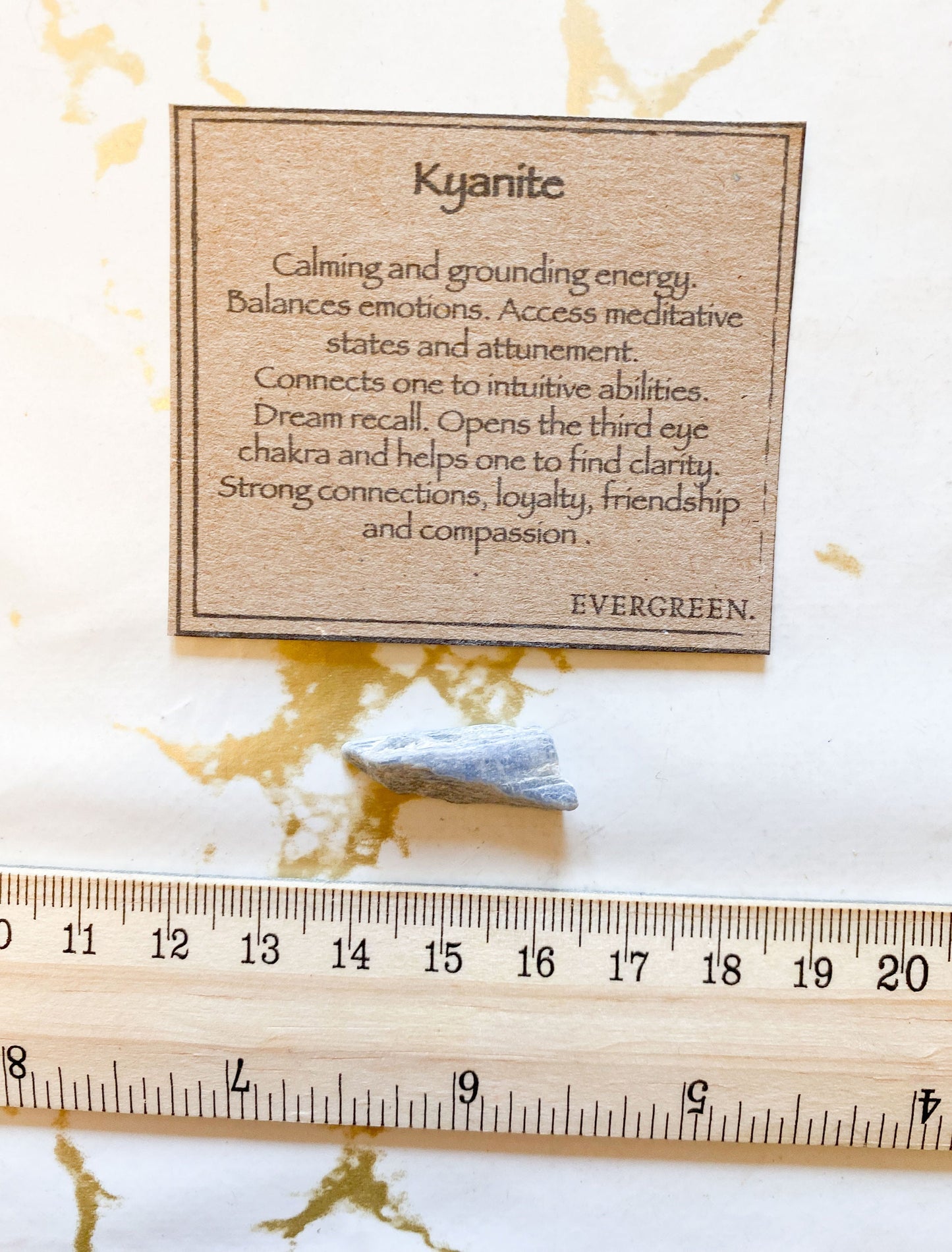 Raw / Rough Kyanite Crystal - Grounding, Balance & Intuition