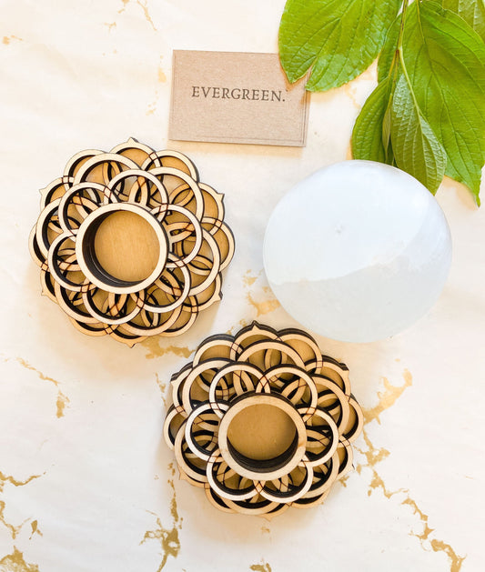 Wooden Mandala Crystal Ball Stand 10cm - Fits A Variety Of Crystal Ball Sizes!