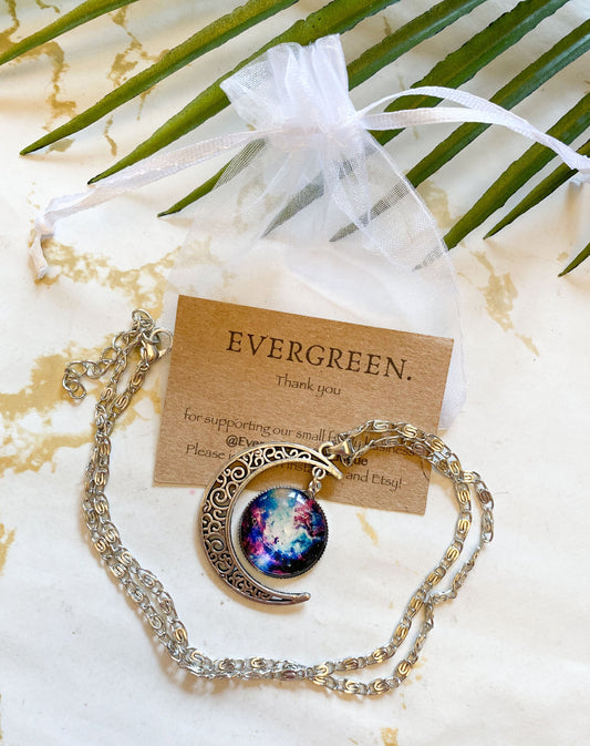 Ornate Crescent Moon Planet Necklace & Chain - Manifestation, Universal Connection, Law Of Attraction