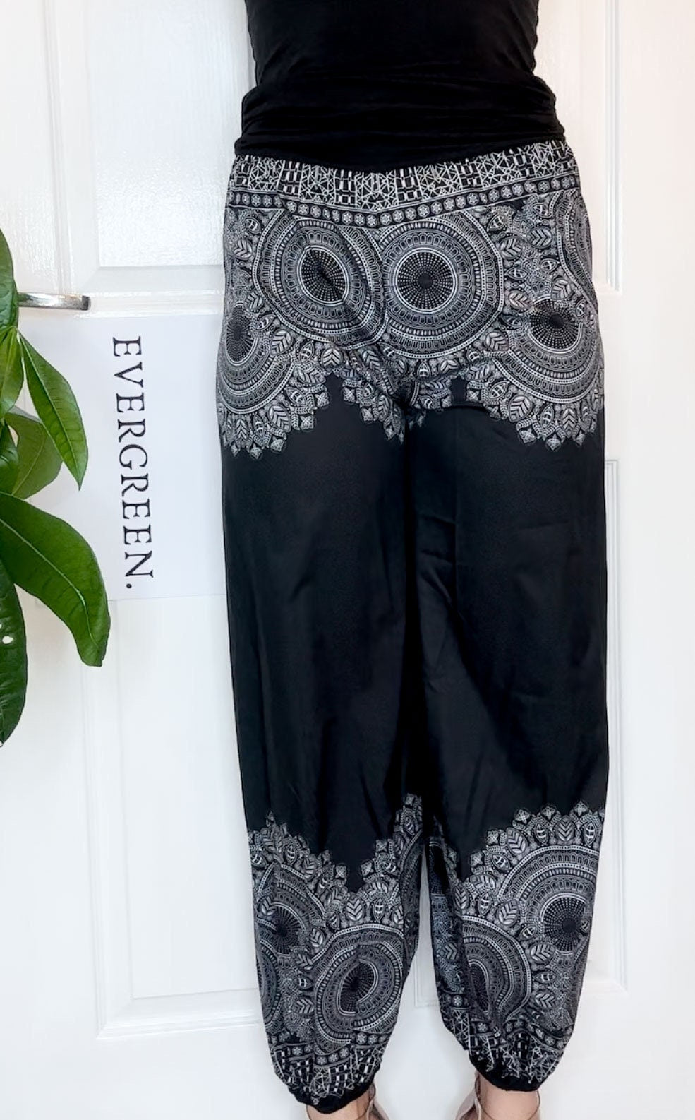 Black & White Ornate Print Elasticated Harem Boho Trouser Pants - One Size Fits Most