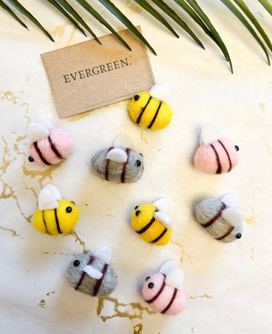 Felt Bumble Bee - Arts / Crafts / Decoration - Pink / Yellow / Grey