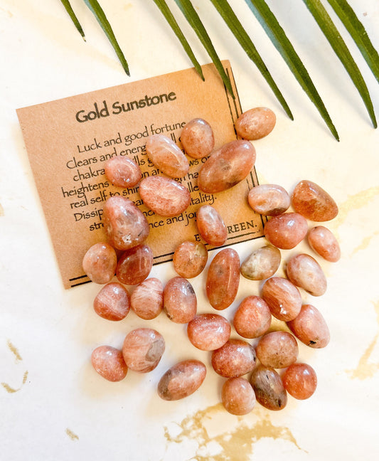 Gold Sunstone Crystal Tumbled Stone - Abundance, Joy & Good Fortune