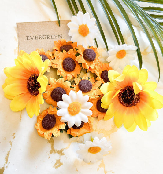 Artificial Daisy / Sunflower Head - Paper & Fabric