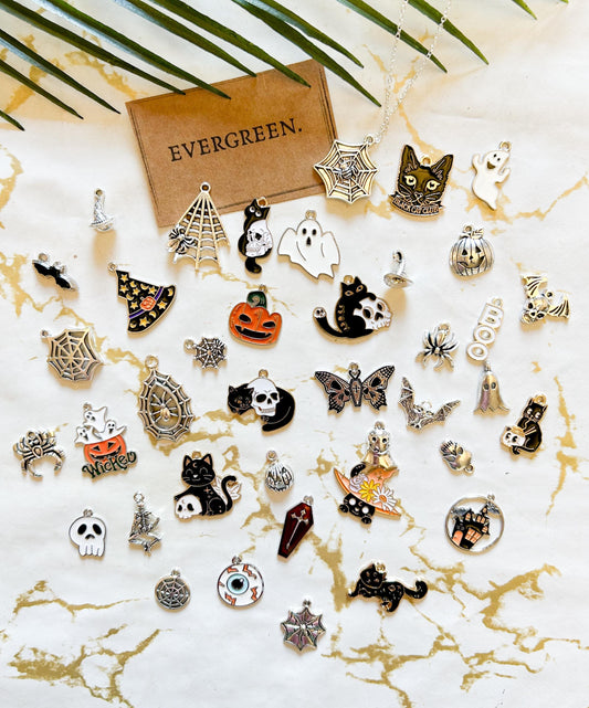 Halloween Pendant / Charm - Black Cat / Witch / Pumpkin / Ghost / Ghoul / Spider / Spiderweb / Skull / Coffin / Bat / Moth / Haunted House