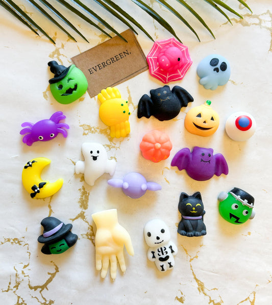 Halloween Squishy Fidget Stress / Anxiety Relief - Pumpkin / Monster / Bat / Spider / Witch / Cat / Moon / Monster / Skull